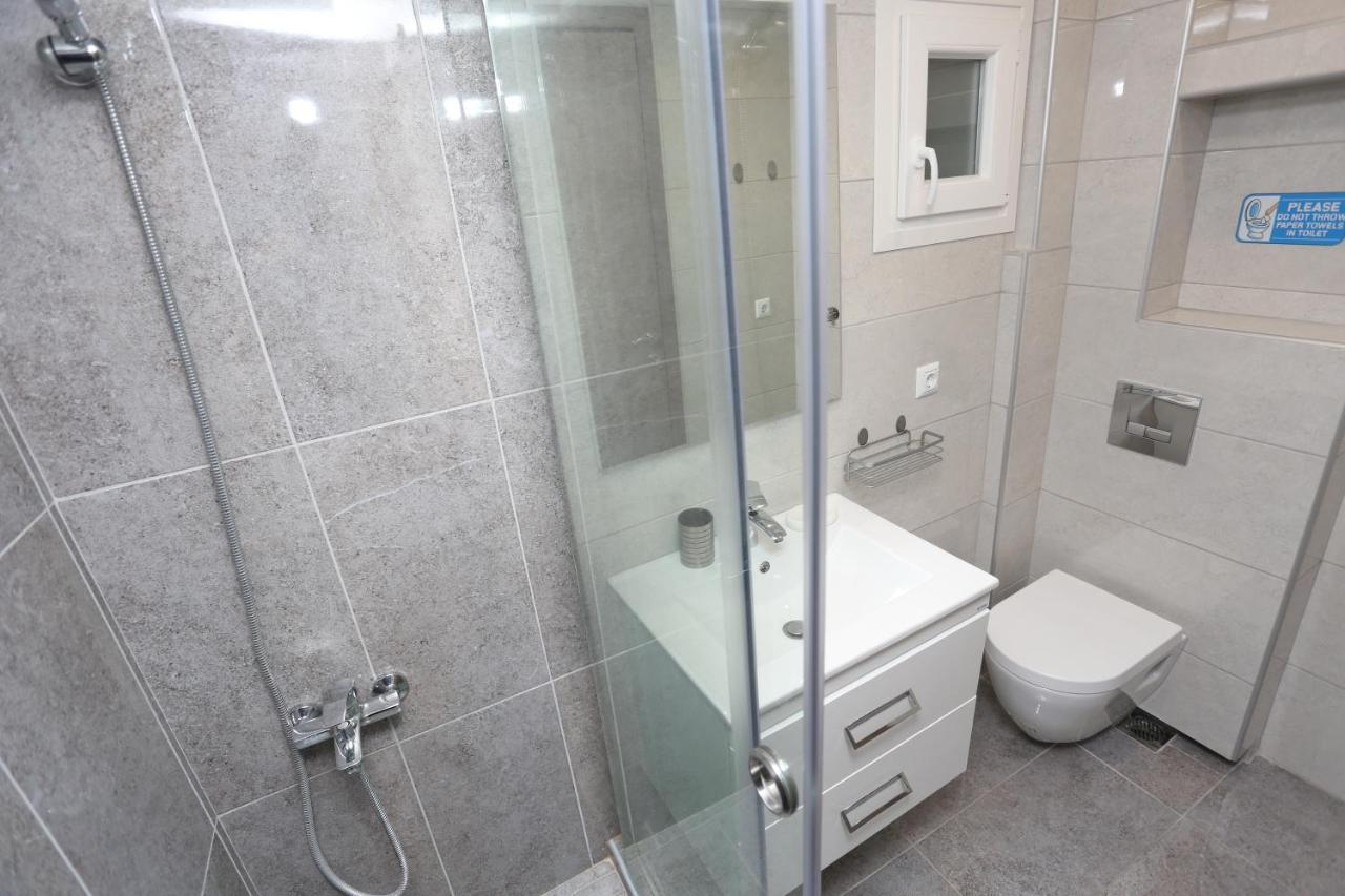 Saint Dimitris Center Sea View Apartment